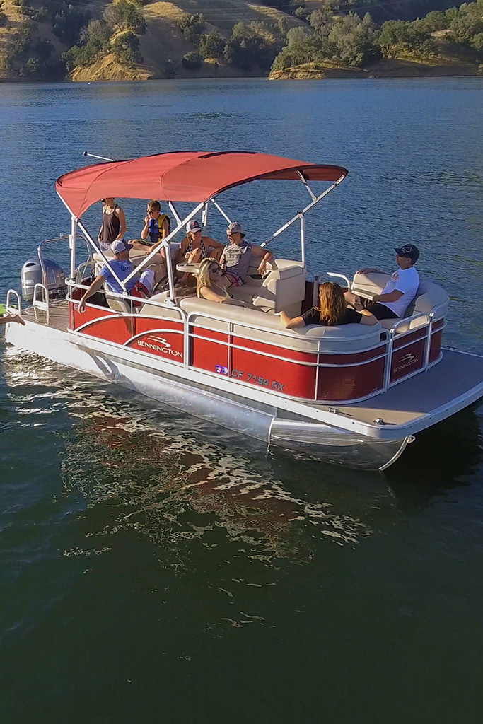 Nationwide Boat Shipping can ship your pontoon boat!